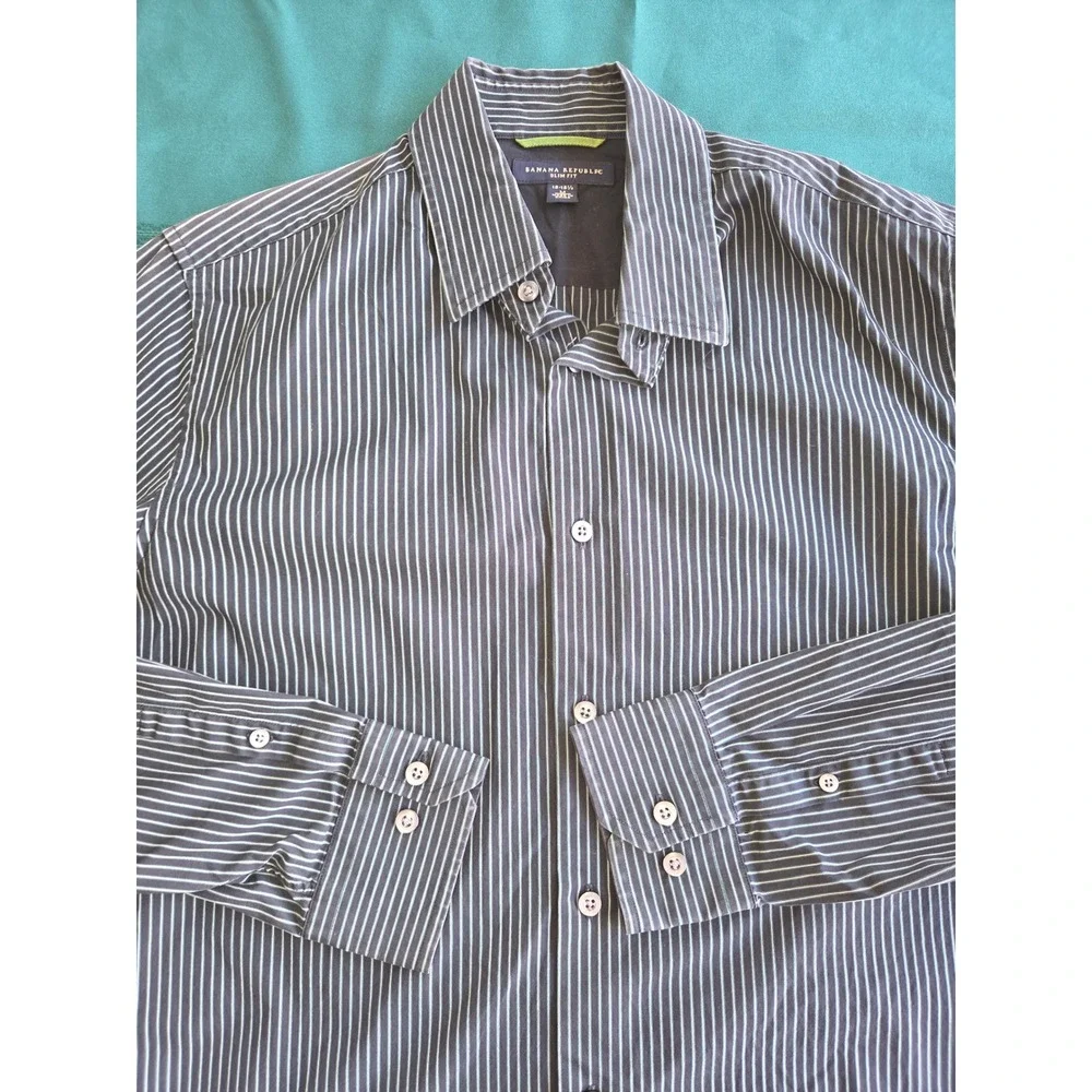 Banana Republic Slim Fit Mens Medium Navy Pinstripe Long Sleeve Button Down
